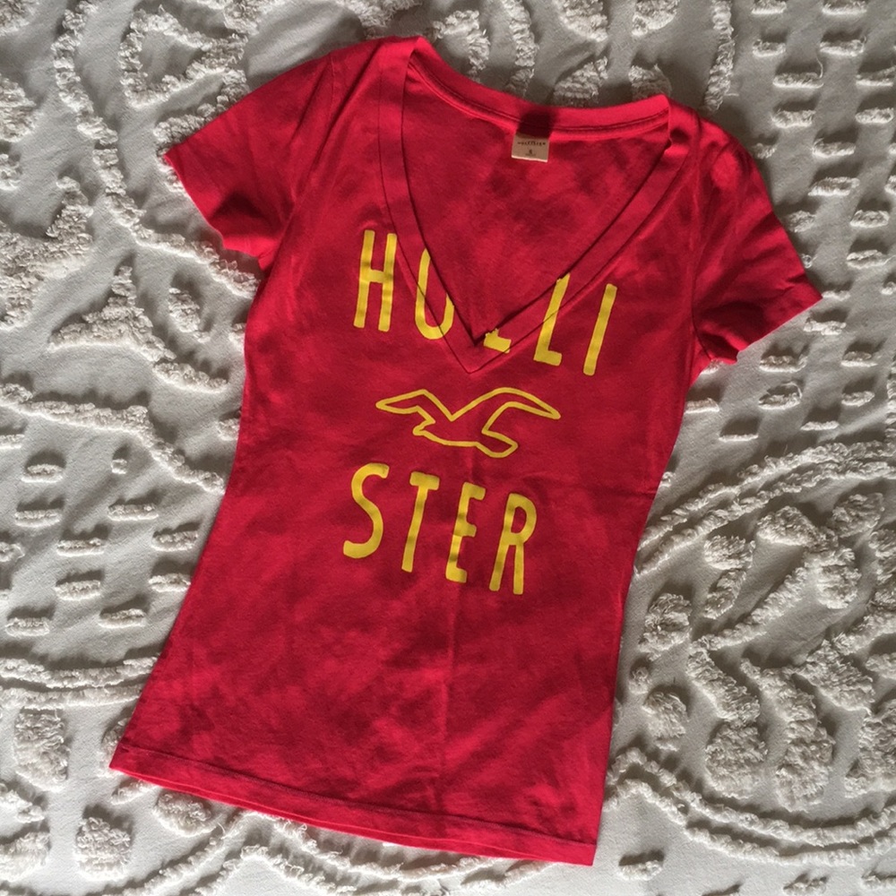 NWOT Hollister t-shirt